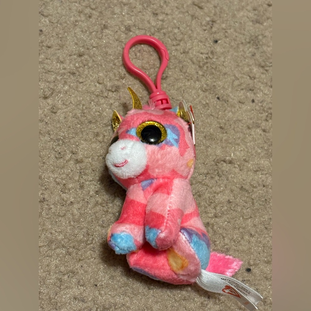 NWT beanie boo colorful unicorn whose name is Fantasia